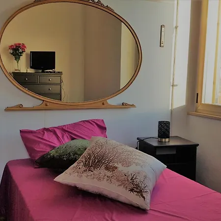 Tra Mare E Monti Apartment *