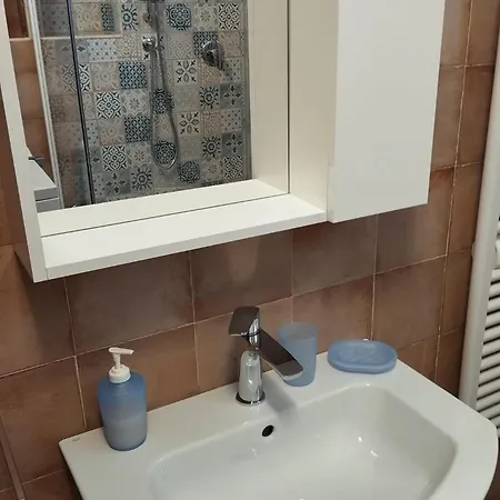 Apartment Tra Mare E Monti