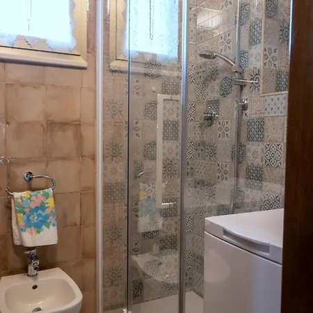 Tra Mare E Monti Apartment