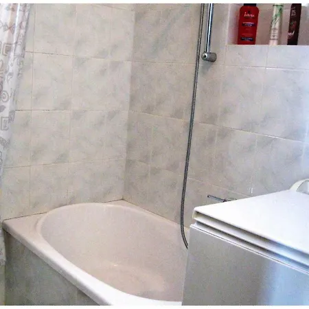 Tra Mare E Monti Apartment *